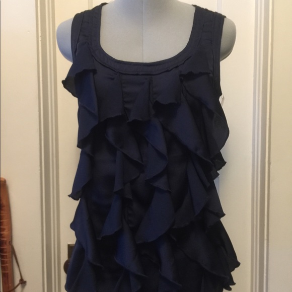 Ruffle Sleeveless Top - Picture 4 of 4